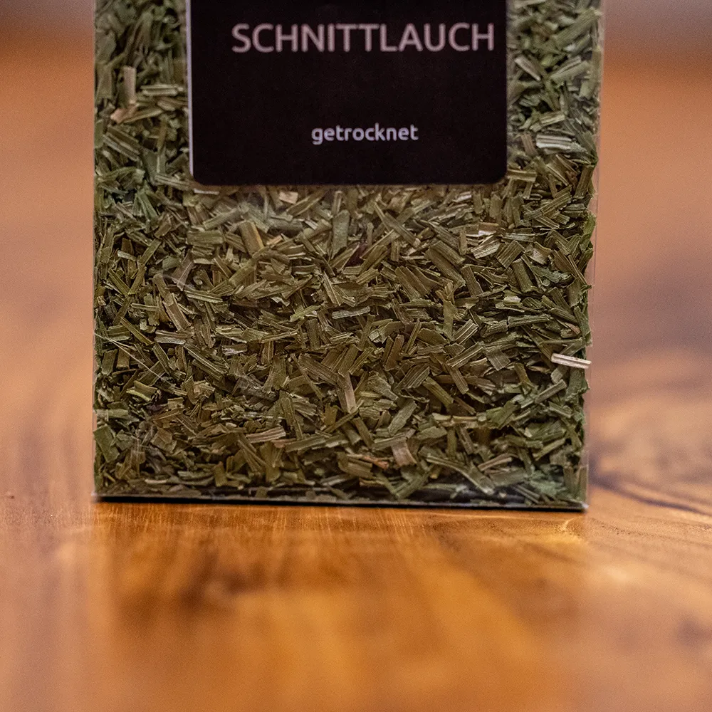 Kräuter Schnittlauch Detail.webp