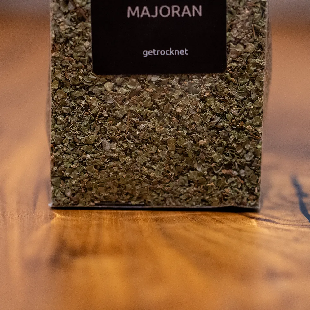 Kräuter Majoran Detail.webp